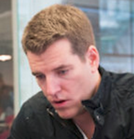 卡梅伦·文克莱沃斯